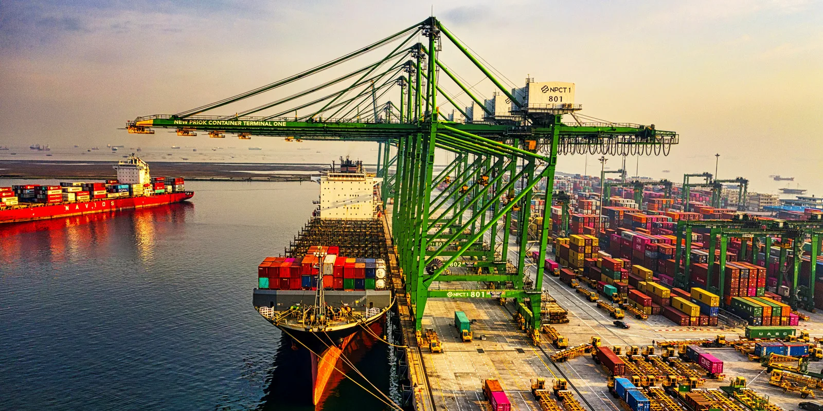 We offer efficient consolidation services to reduce your shipping costs.